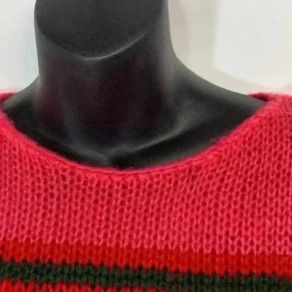 Stitches and stripes size small pink knit sweater - Picture 4 of 7